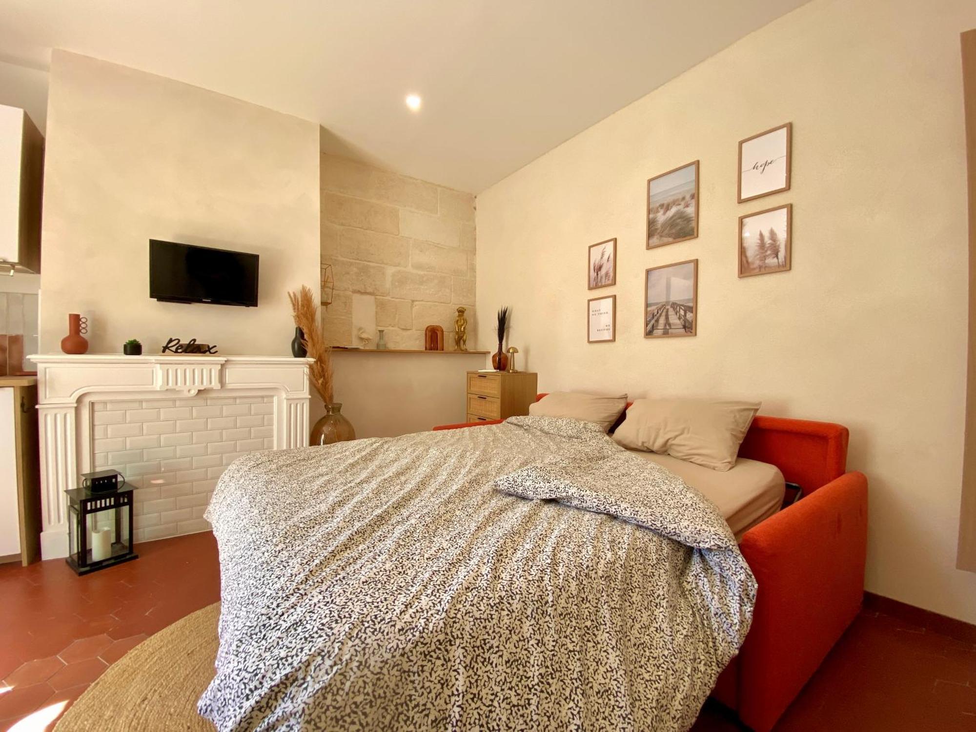 Apartment En Plein Coeur Du Centre Historique Aigues-Mortes